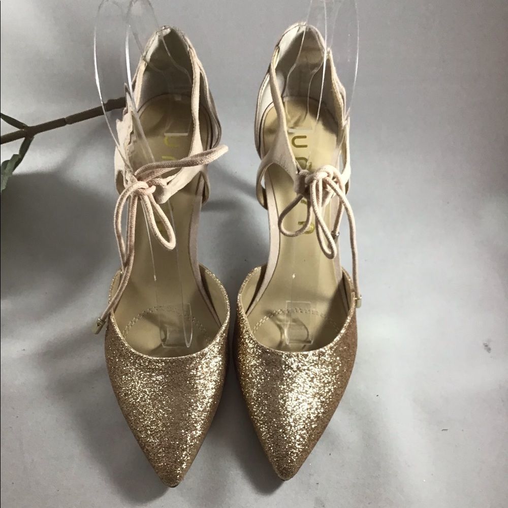Unisa gold glitter and suede heel size 7.5 .